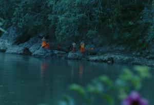 Monks_at_river