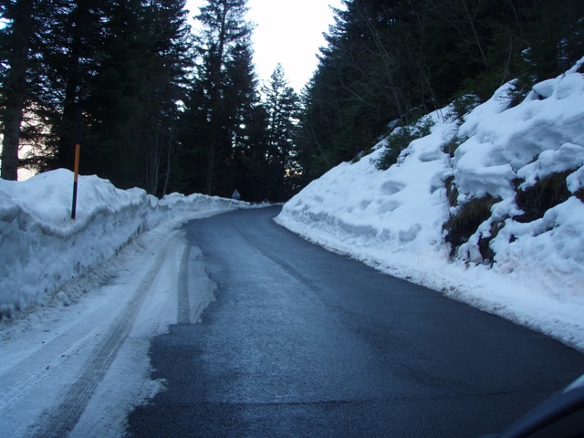 Snowy_climb